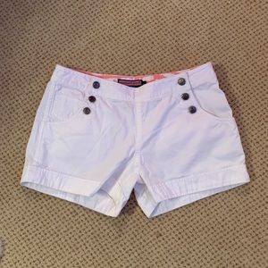 White Vineyard Vines Shorts